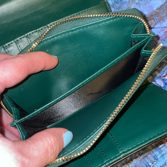 Dune London Green Velvet Wallet - Picture 6 of 13
